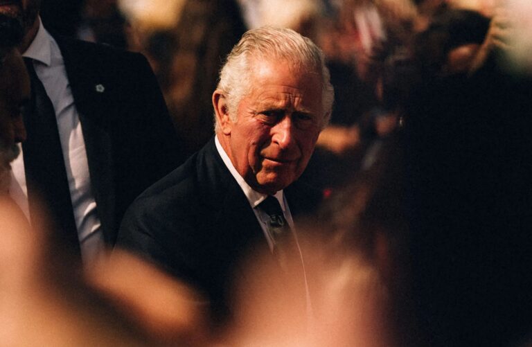 Carlo-reale-fiero-di-Kate-Middleton-per-il-suo-annuncio.jpg